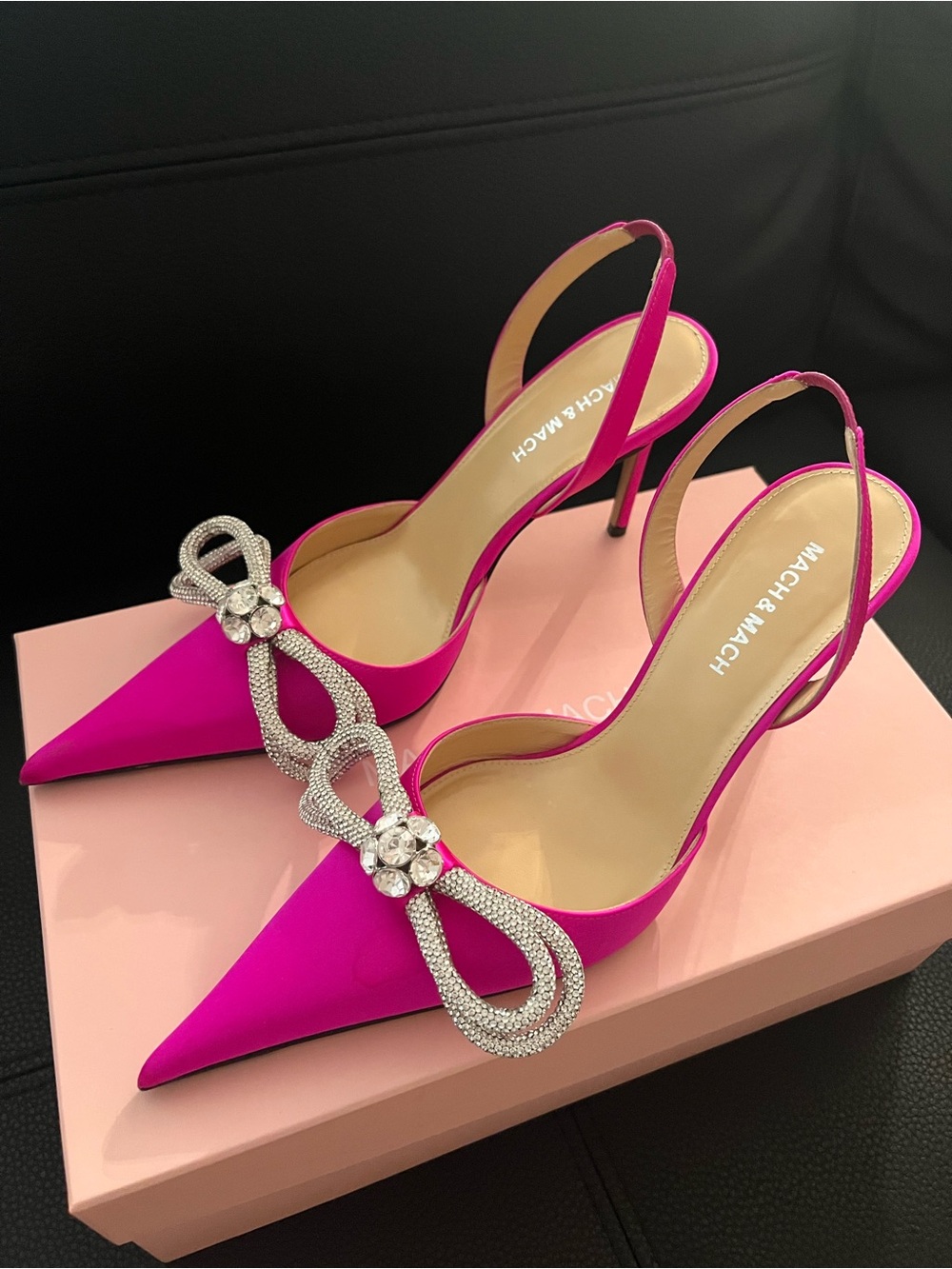 Authentic MACH & MACH Fuchsia Slingback Pumps with Crystal Bow size 38 EU - Picture 2 of 7